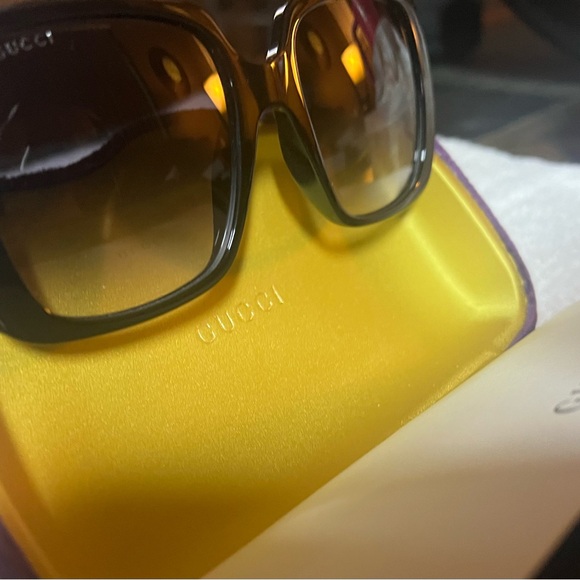 Gucci Black Gradient Square Sunglasses
